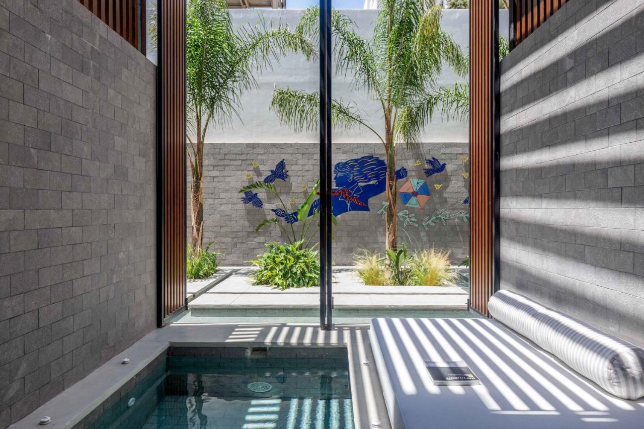 The Newel Psychiko 호텔 아테네 외부 사진 The pool at the house